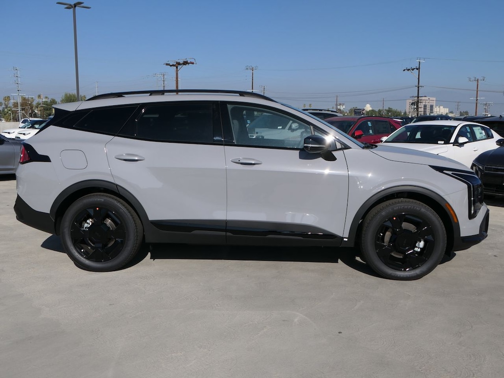 New 2026 Kia Sportage Plug-In Hybrid X-Line SUV