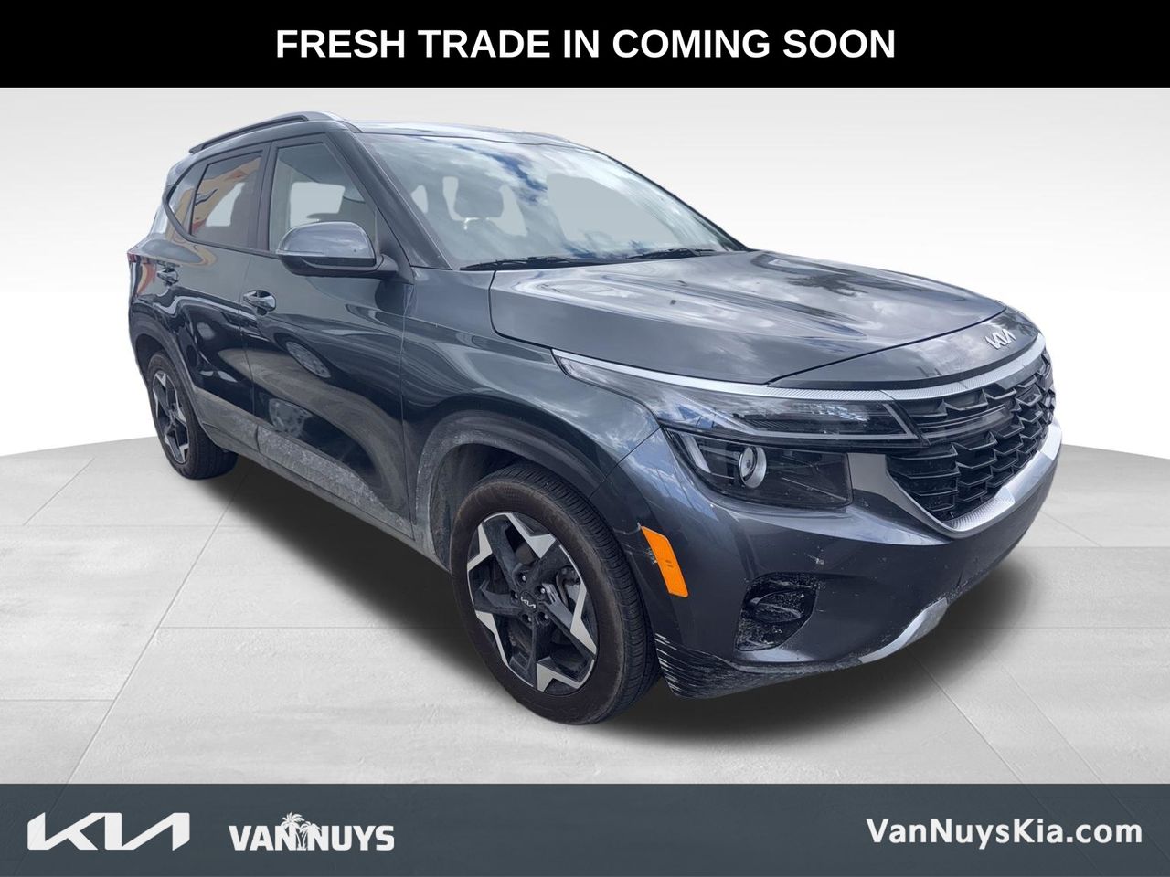 2025 Kia Seltos S photo 2