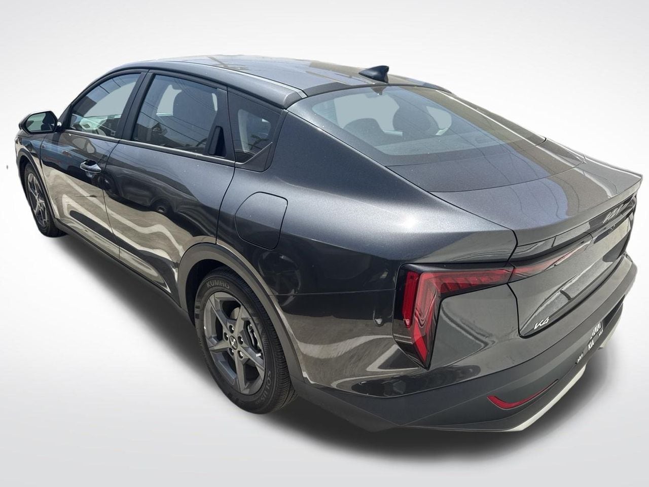 2025 Kia K4 LXS photo 2