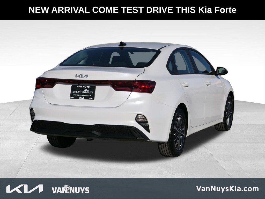 Used 2023 Kia Forte LXS Sedan