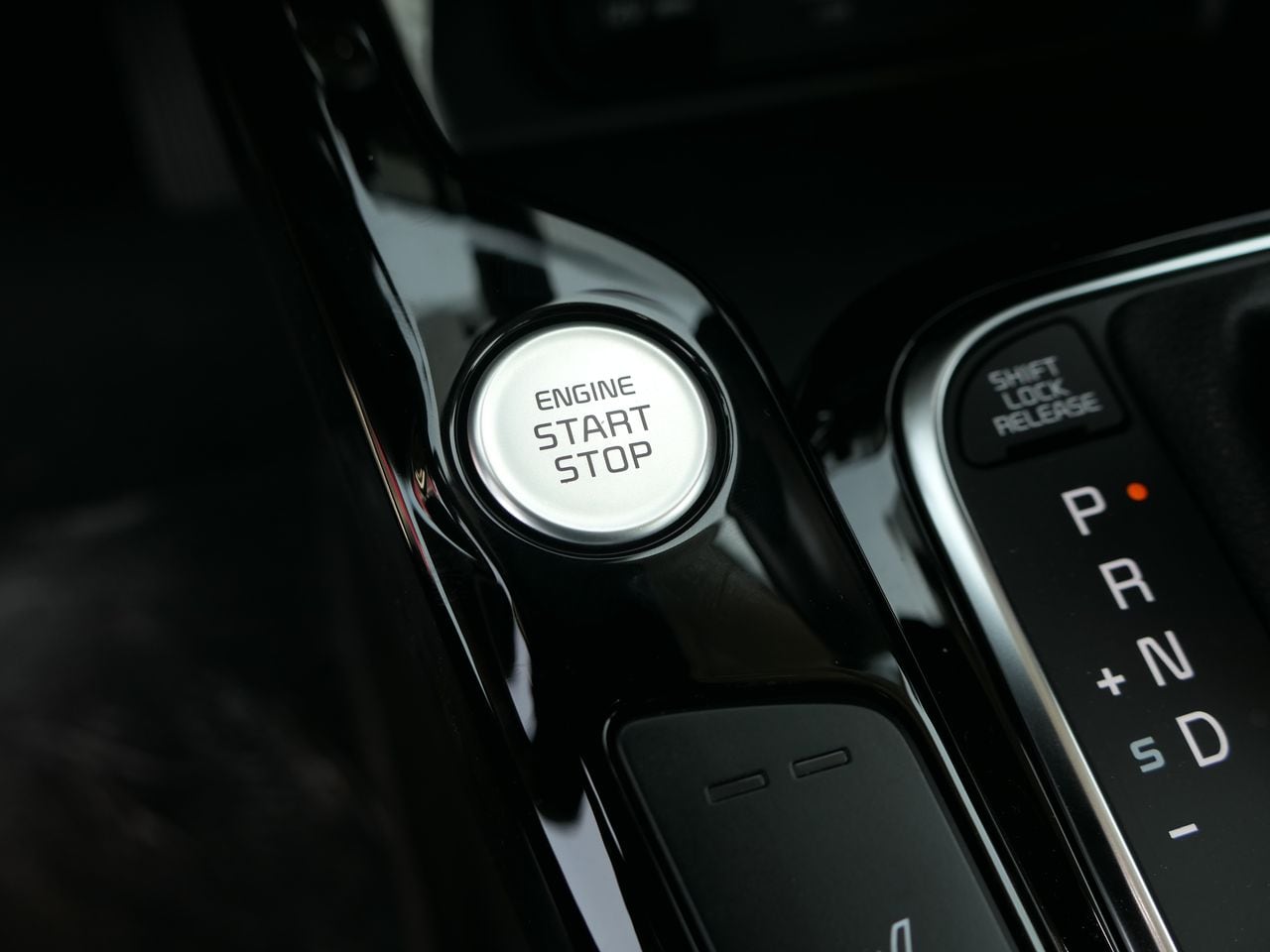 2025 Kia Soul GT-Line - Photo 18