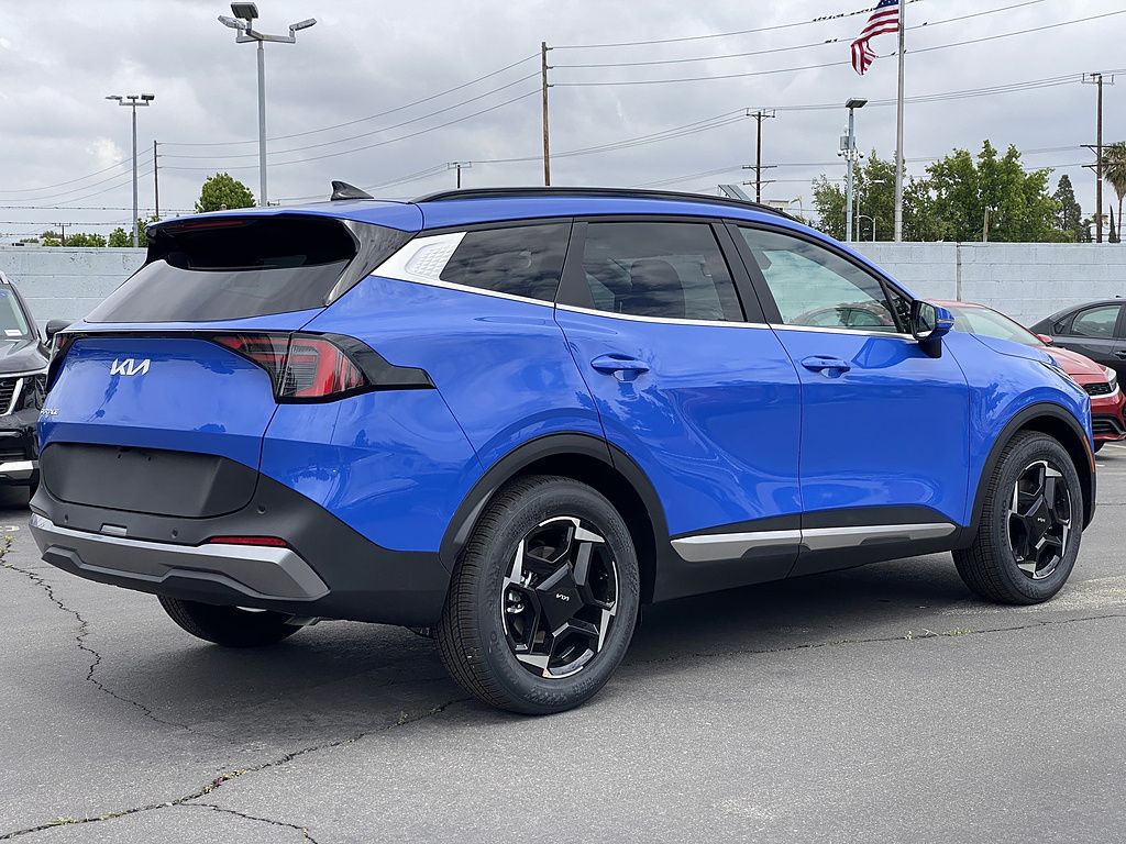 New 2026 Kia Sportage EX SUV