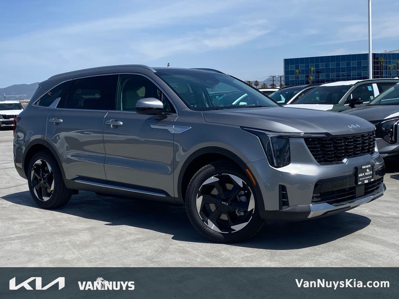 2026 Kia Sorento EX Hybrid AT's photo