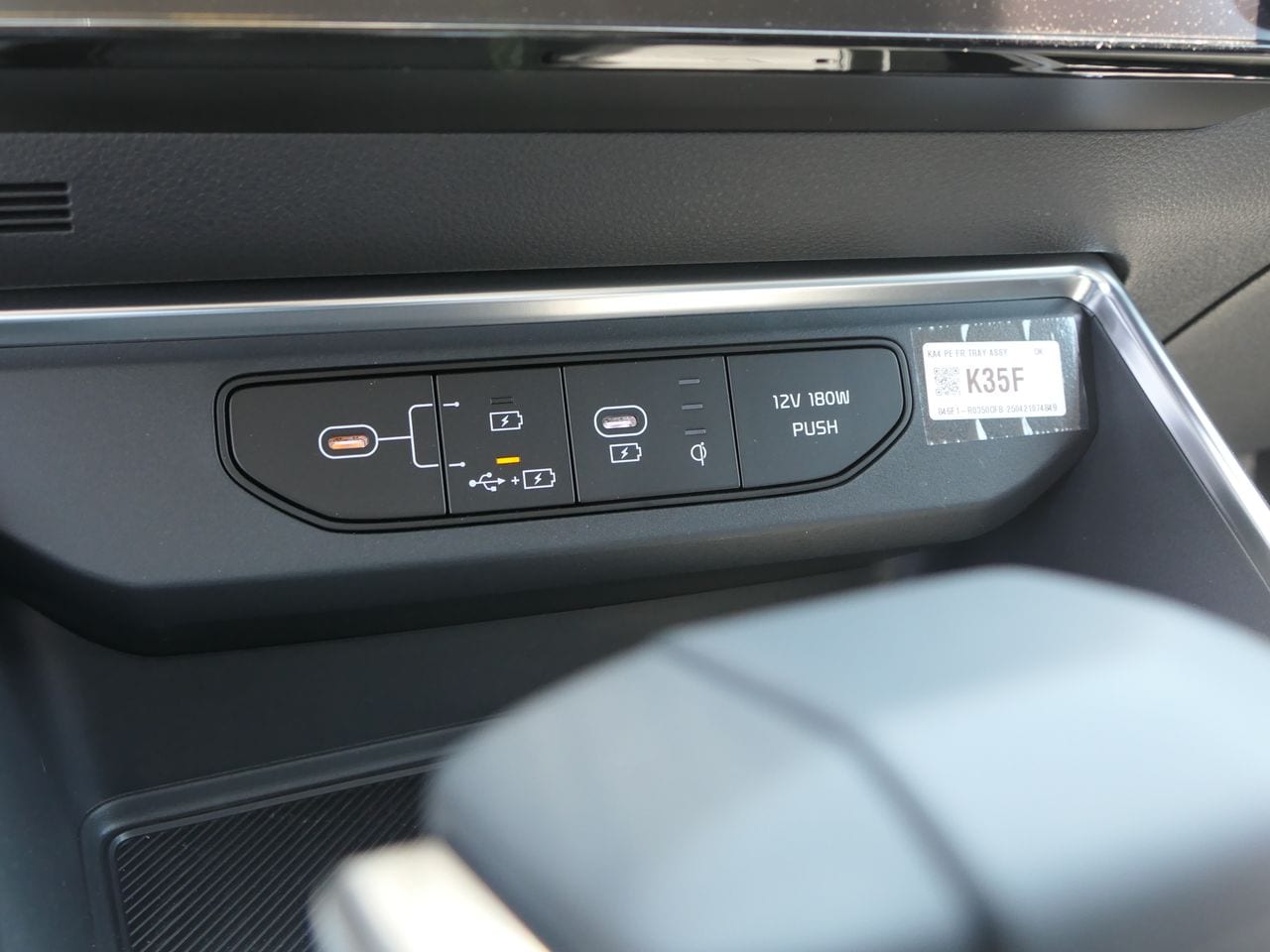 2026 Kia Carnival SX Prestige - Photo 19