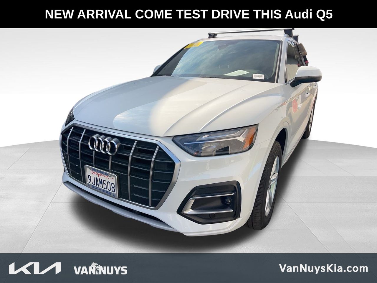 2024 Audi Q5 40 Premium photo 2