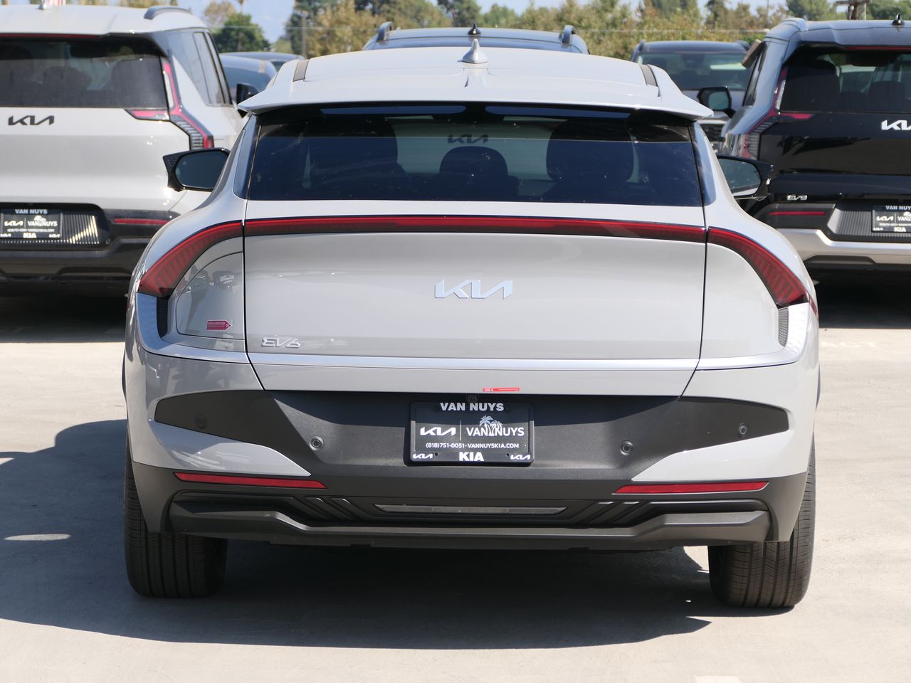 2025 Kia EV6 Light photo 2