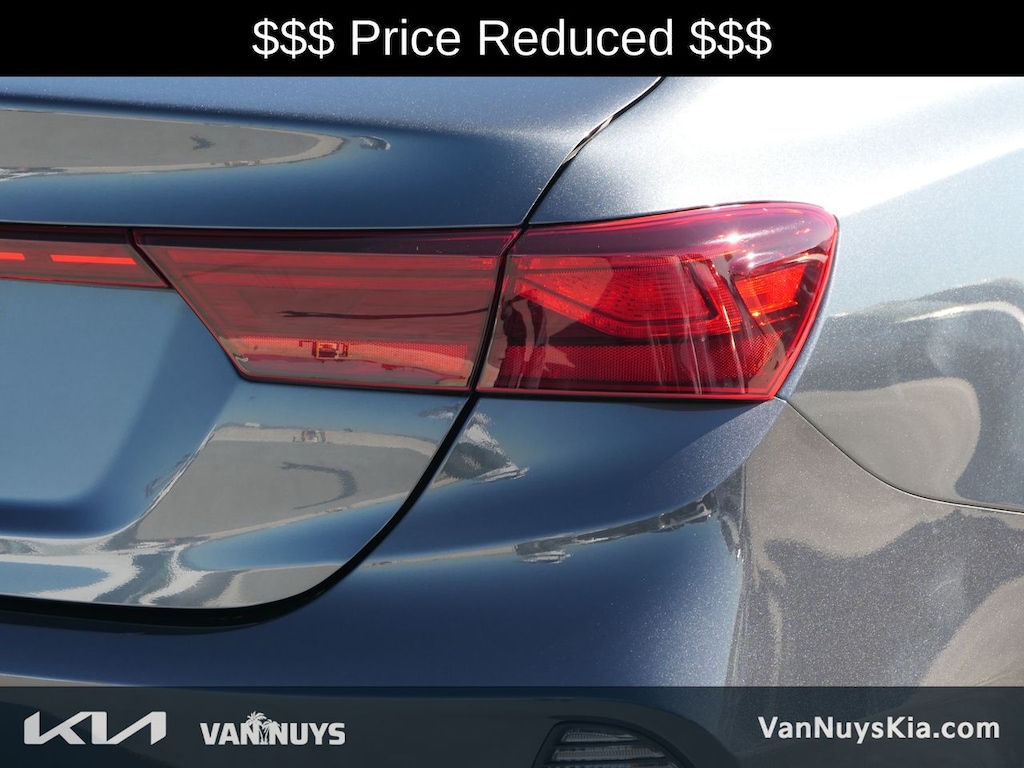 Used 2023 Kia Forte LXS Sedan