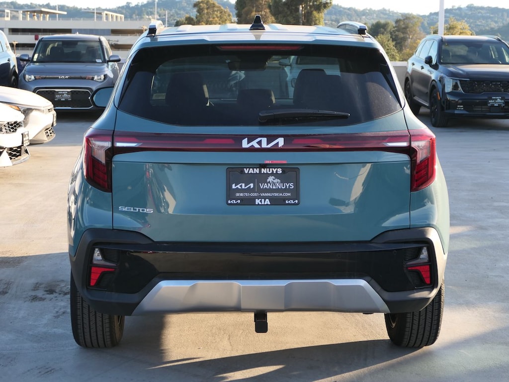 New 2026 Kia Seltos EX SUV
