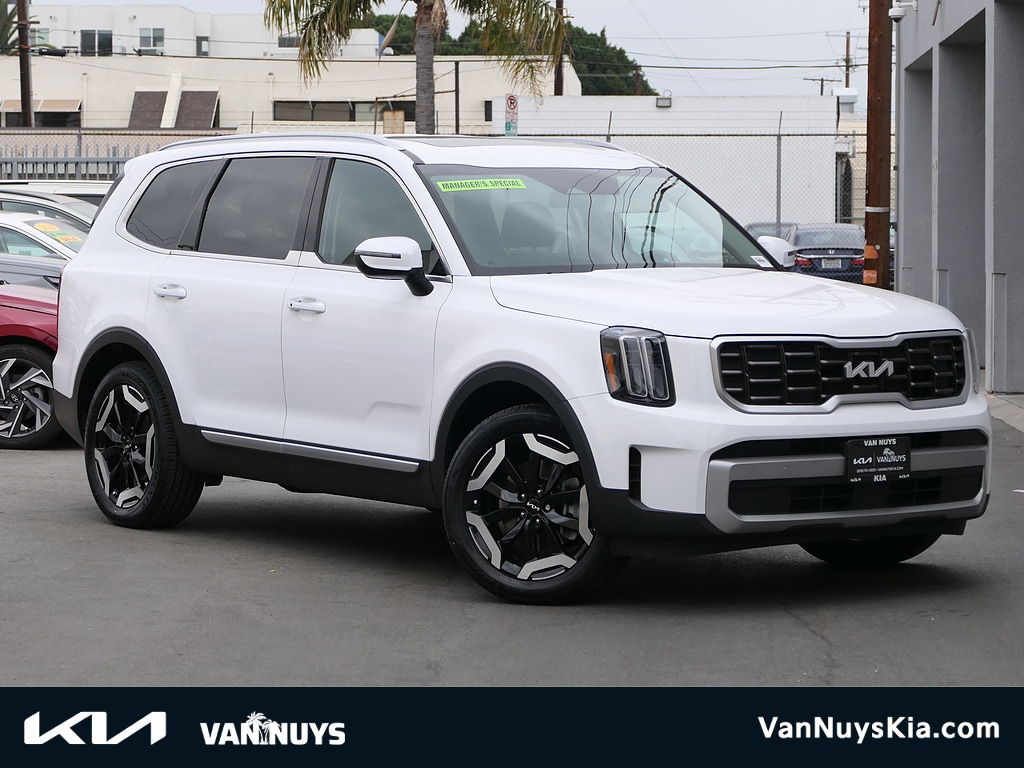 Used 2024 Kia Telluride S SUV