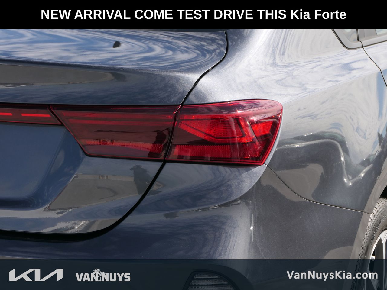 2023 Kia Forte LXS photo 4