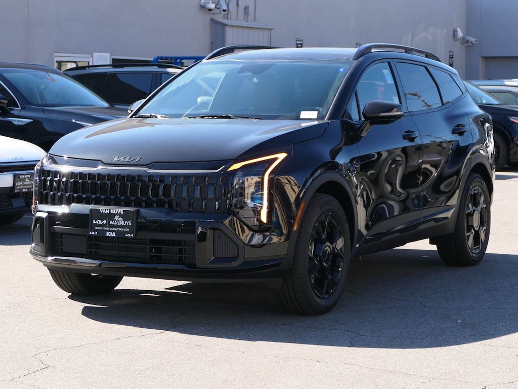 New 2026 Kia Sportage Plug-In Hybrid X-Line SUV
