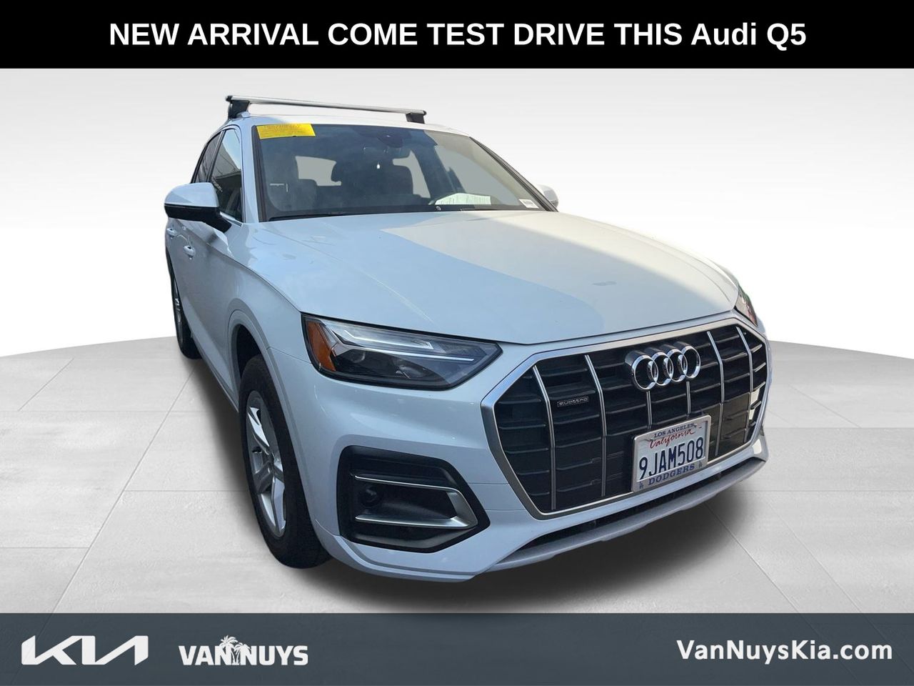 2024 Audi Q5 40 Premium photo 3