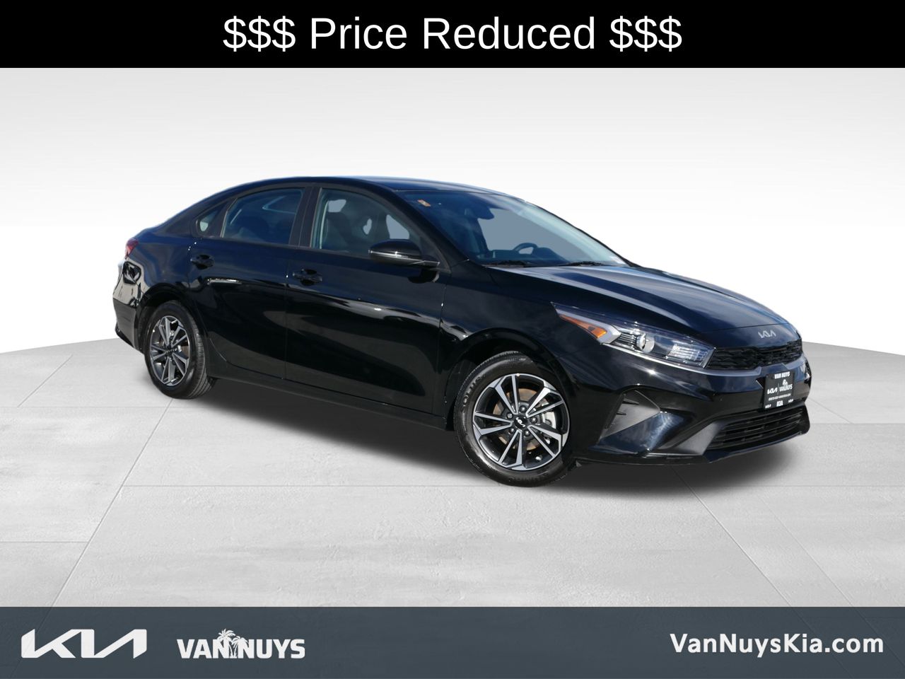 2024 Kia Forte LXS's photo