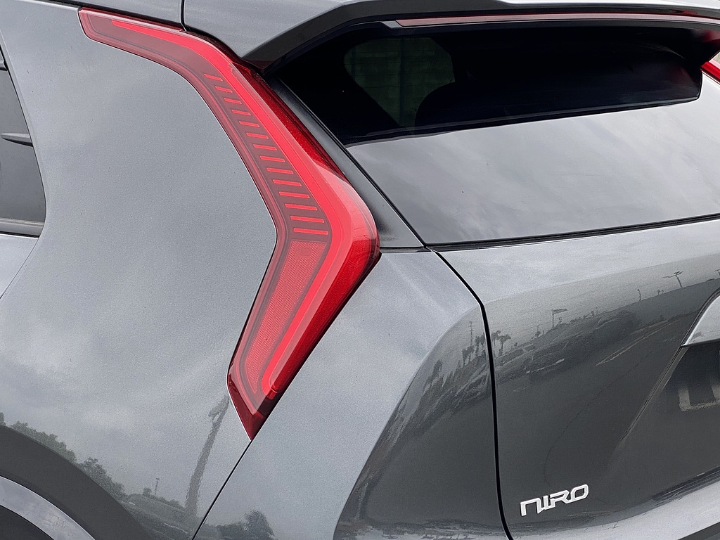 New 2026 Kia Niro EV Wind SUV