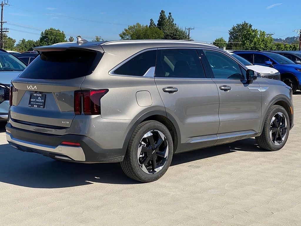 New 2026 Kia Sorento Plug-In Hybrid EX SUV