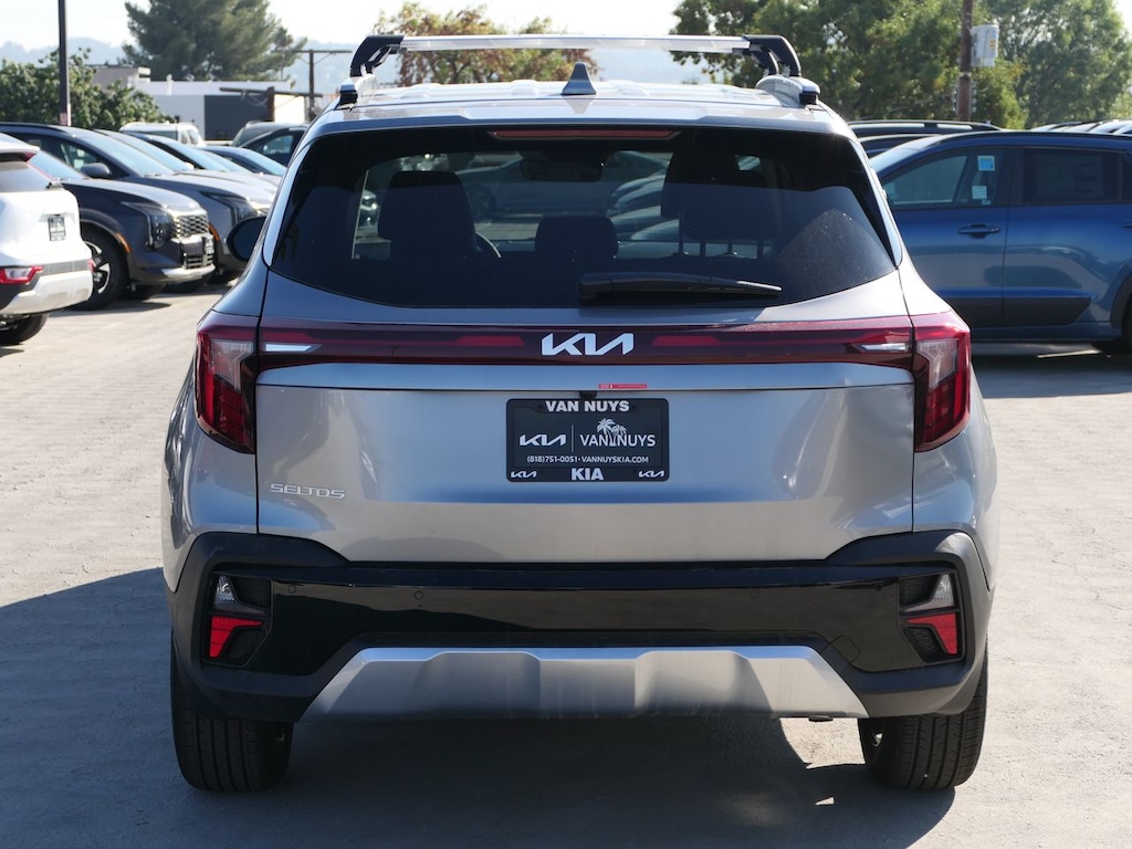 New 2026 Kia Seltos EX SUV