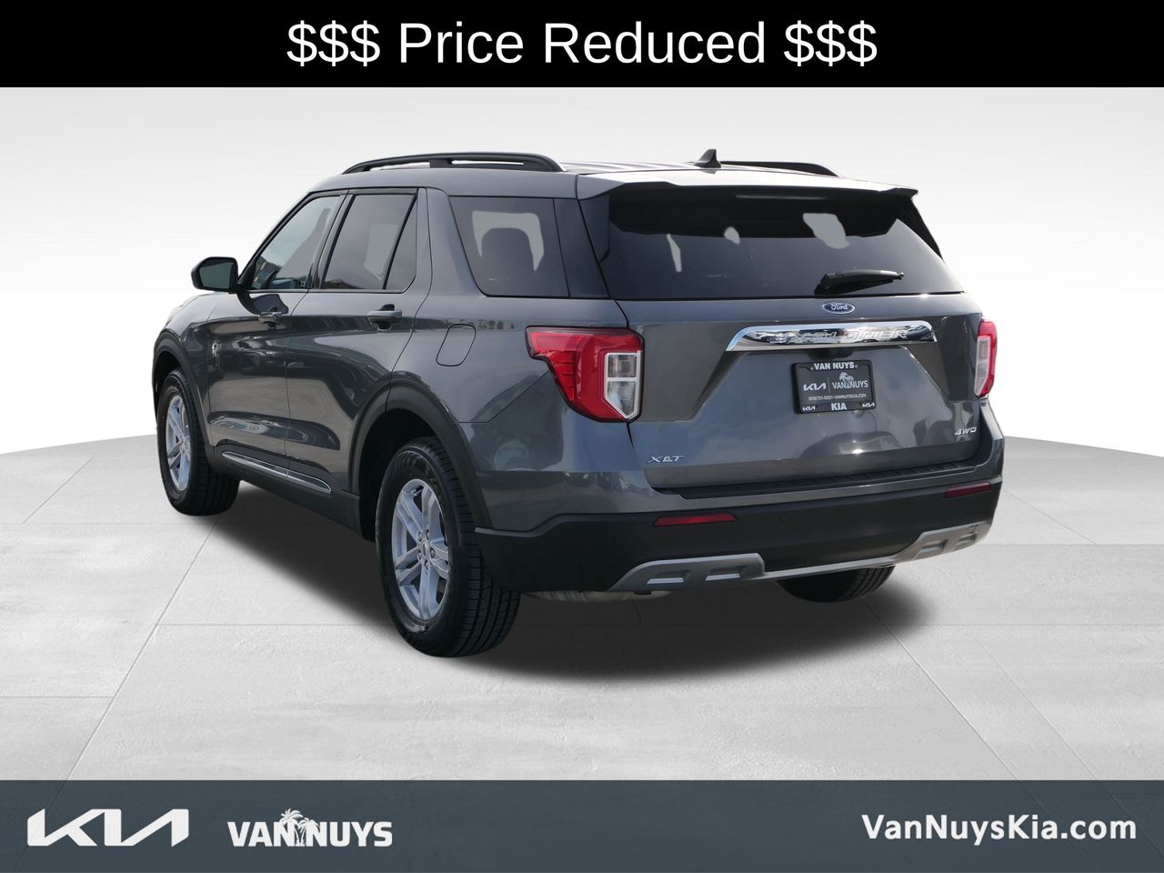 2024 Ford Explorer XLT photo 4