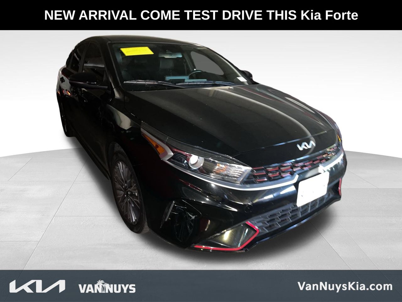 2023 Kia Forte GT-Line photo 3