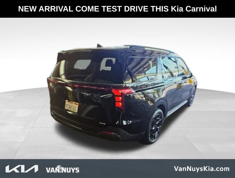 2025 Kia Carnival Hybrid SX photo 2