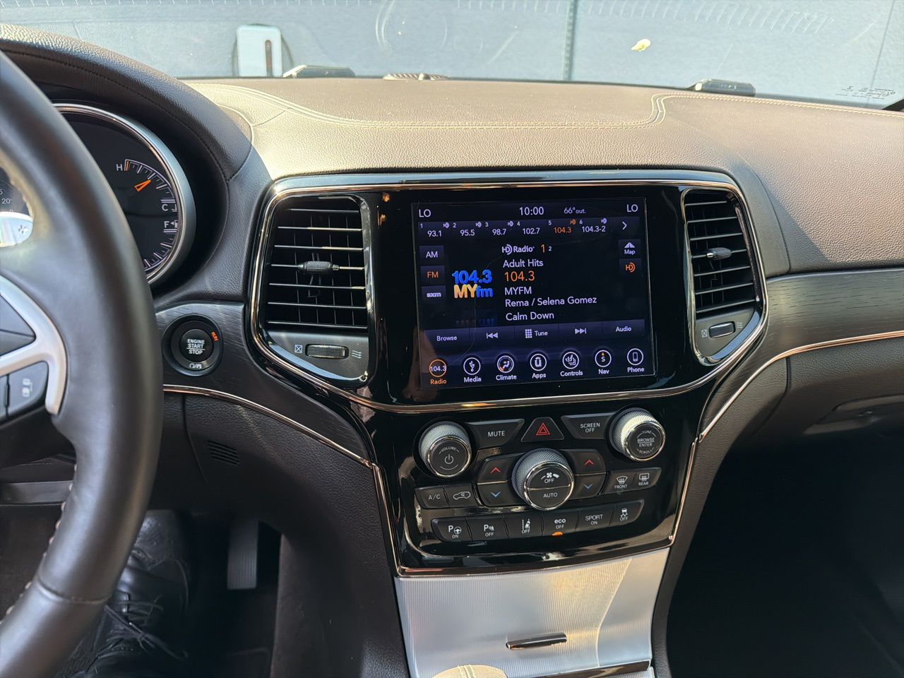 2019 Jeep Grand Cherokee Summit photo 6