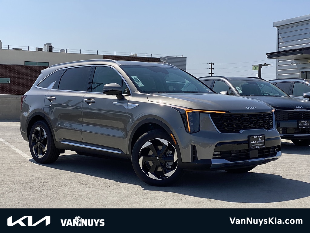 New 2026 Kia Sorento Hybrid EX