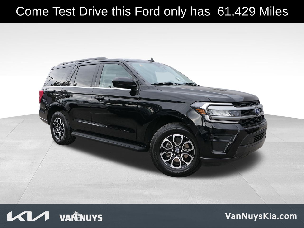 2024 Ford Expedition XLT's photo