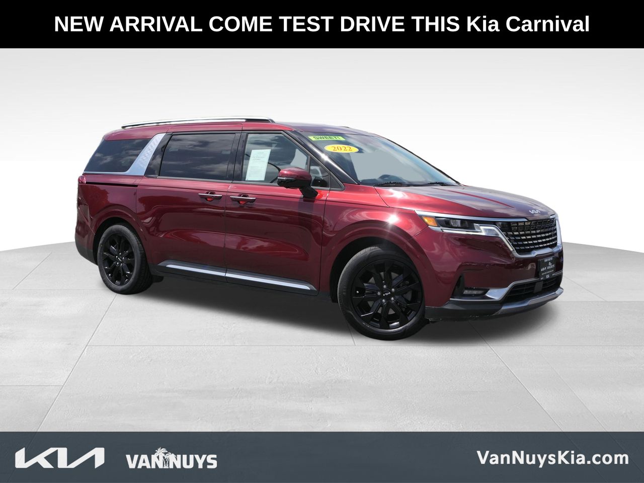 2022 Kia Sedona SX's photo