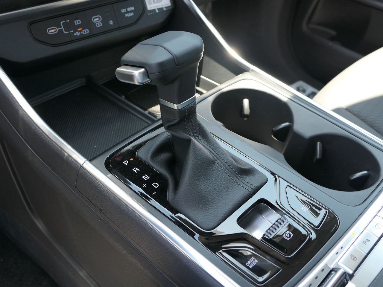 2026 Kia Carnival SX Prestige - Photo 20