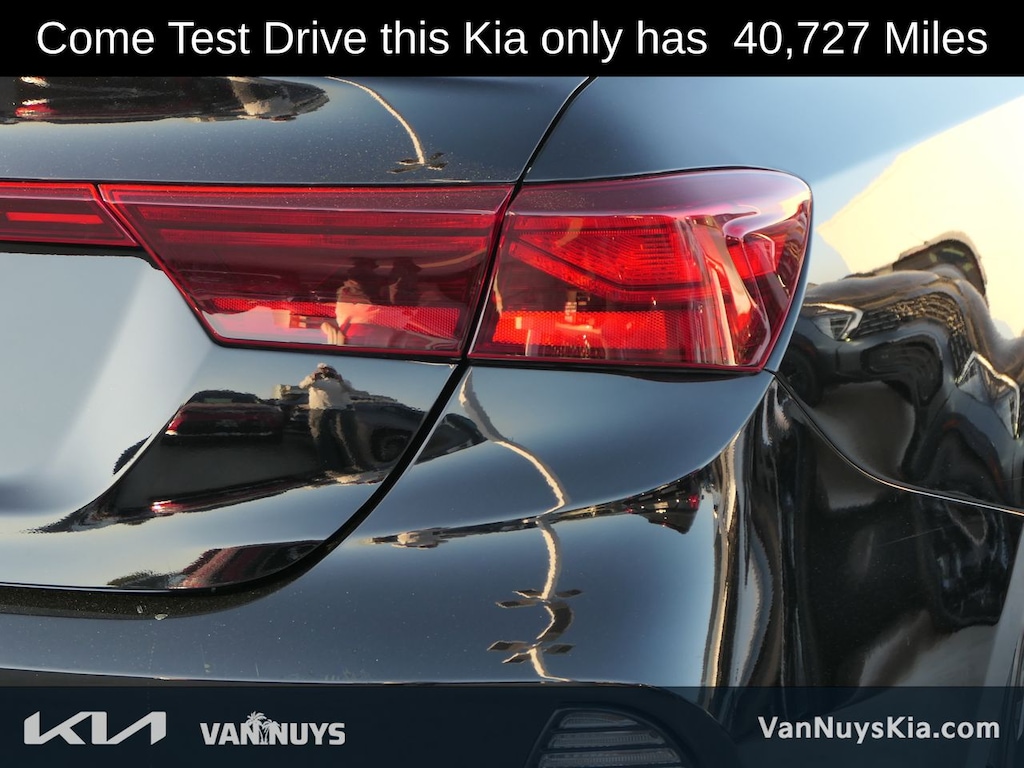 Used 2023 Kia Forte LXS Sedan