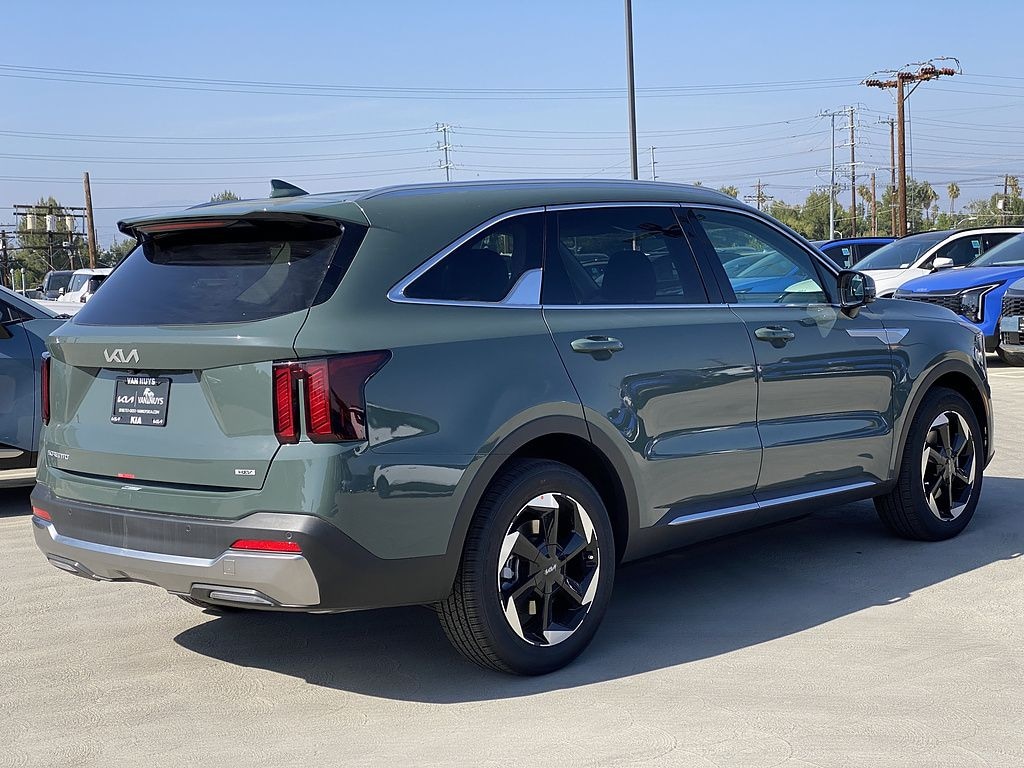 New 2026 Kia Sorento Hybrid EX SUV