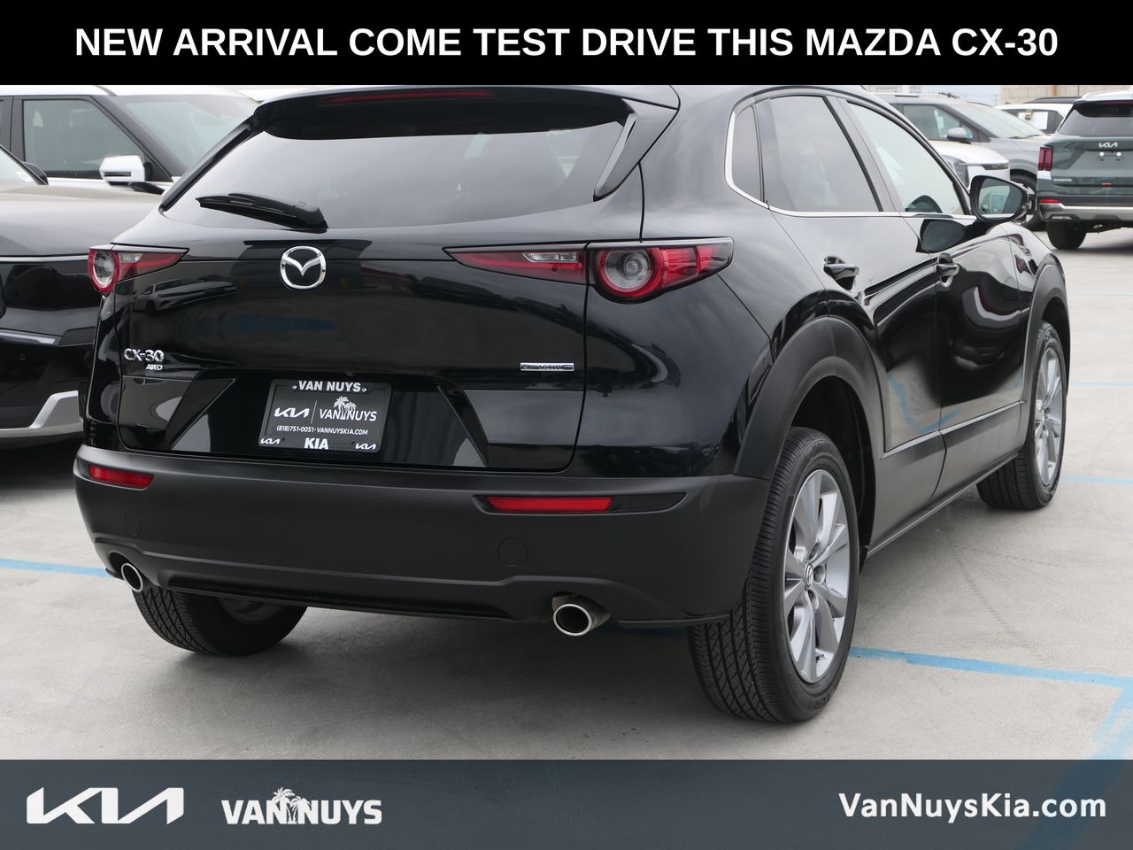 2023 Mazda CX-30 2.5 S Premium Package photo 2