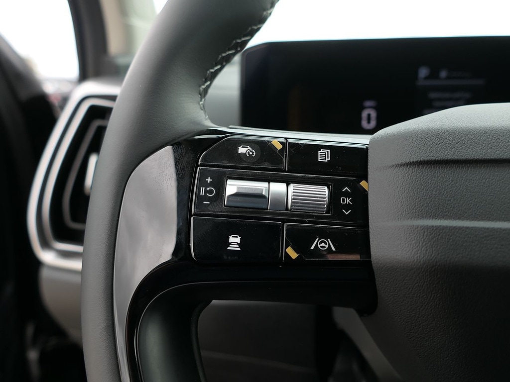 2026 Kia Sorento S - Photo 13