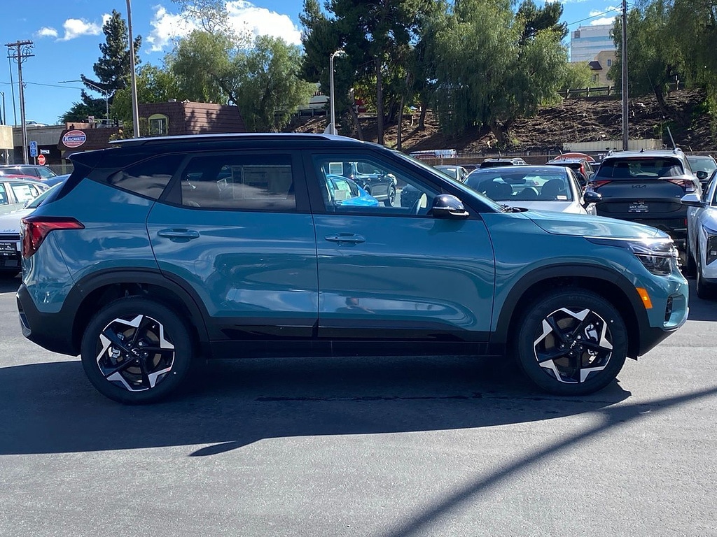 New 2026 Kia Seltos S SUV