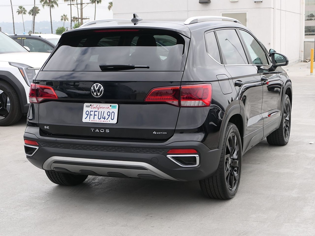 Used 2023 Volkswagen Taos 1.5T SE SUV