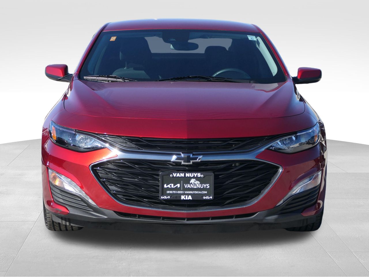 2023 Chevrolet Malibu LT photo 3