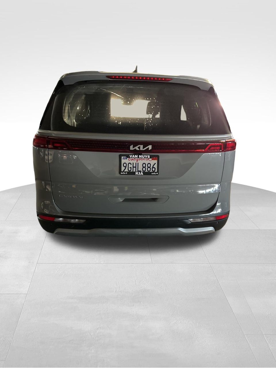 2024 Kia Carnival EX photo 4
