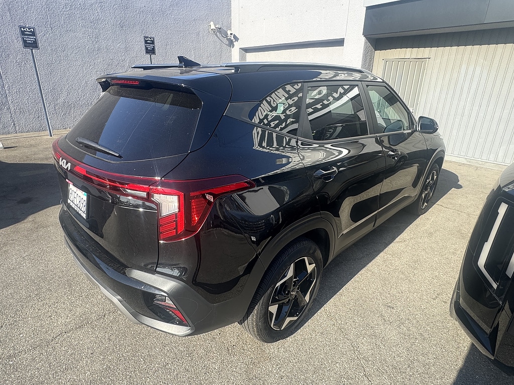 Certified 2025 Kia Seltos S SUV