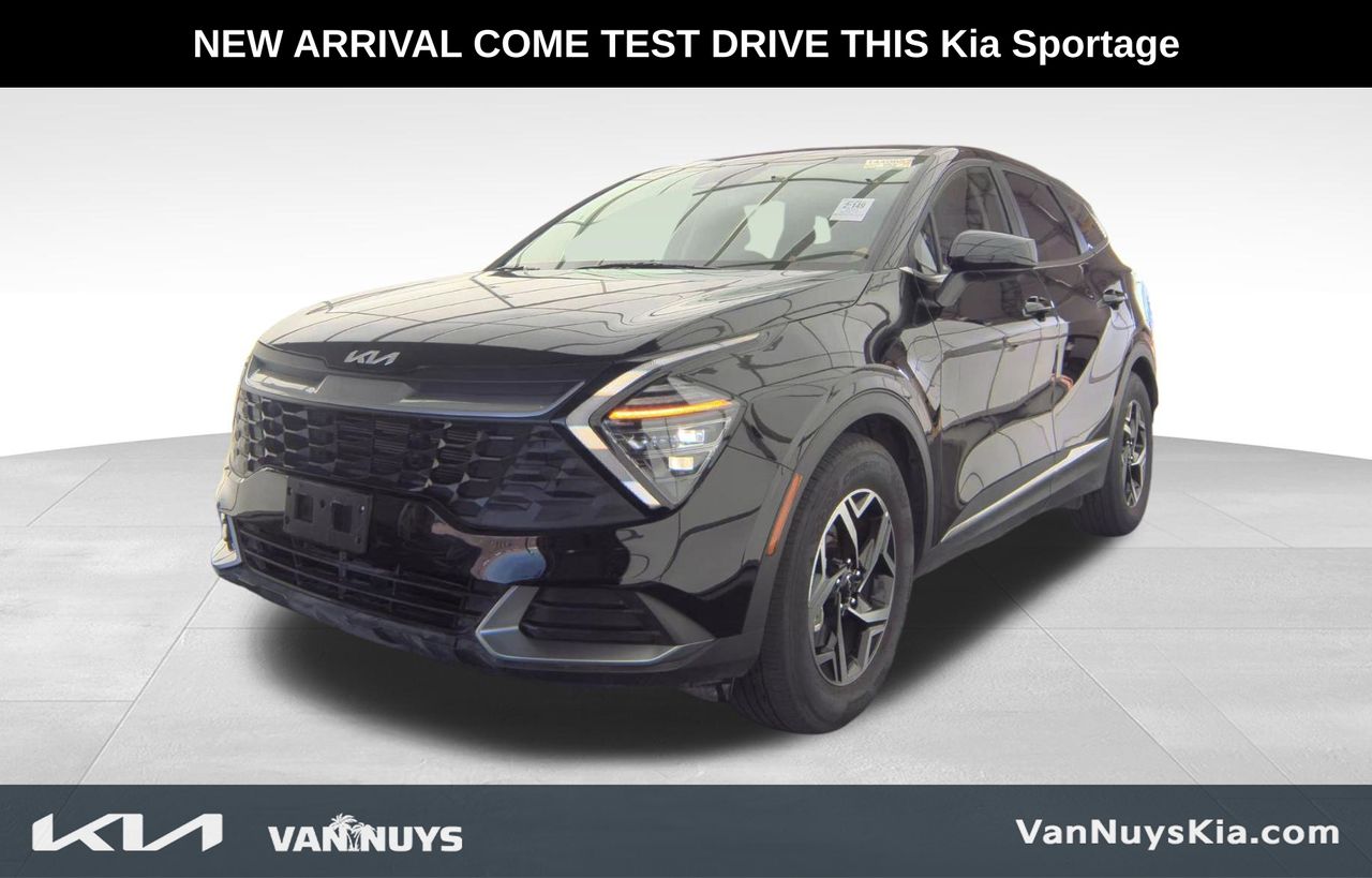 2025 Kia Sportage LX photo 4