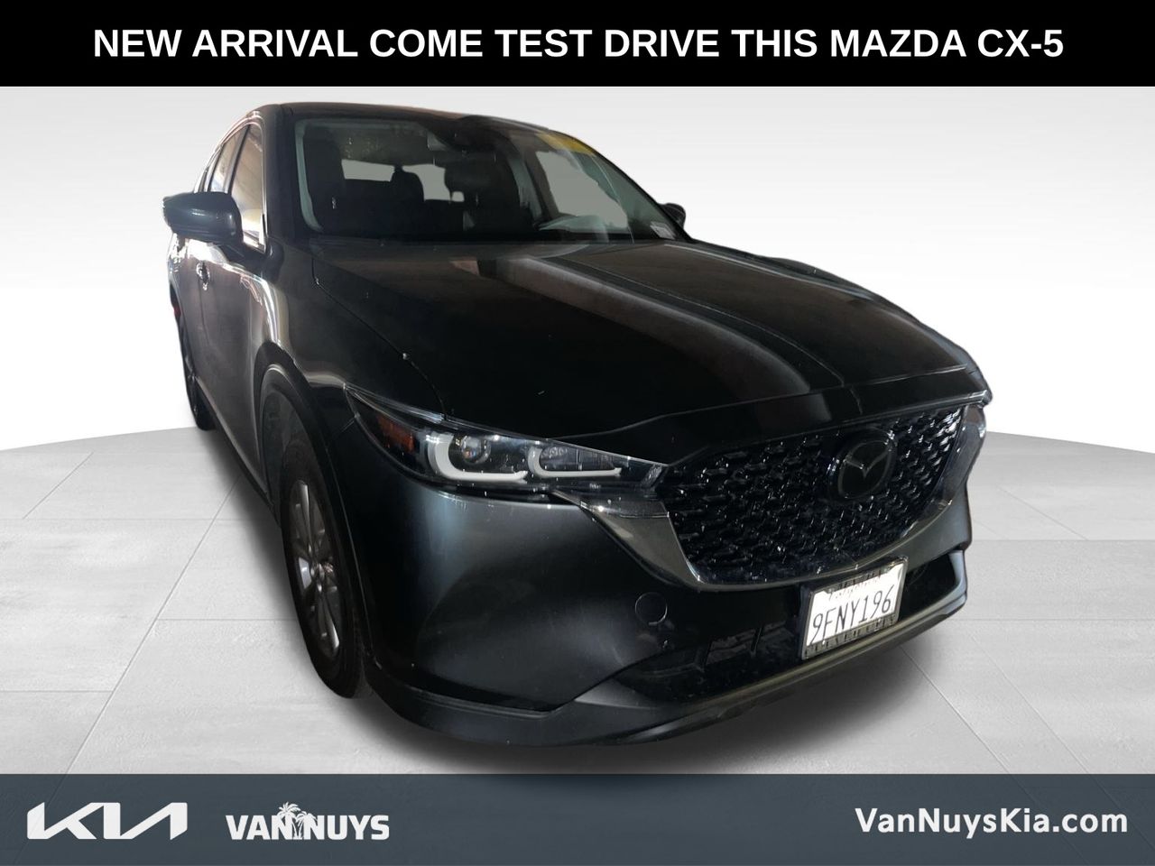 2023 Mazda CX-5 2.5 Select photo 3