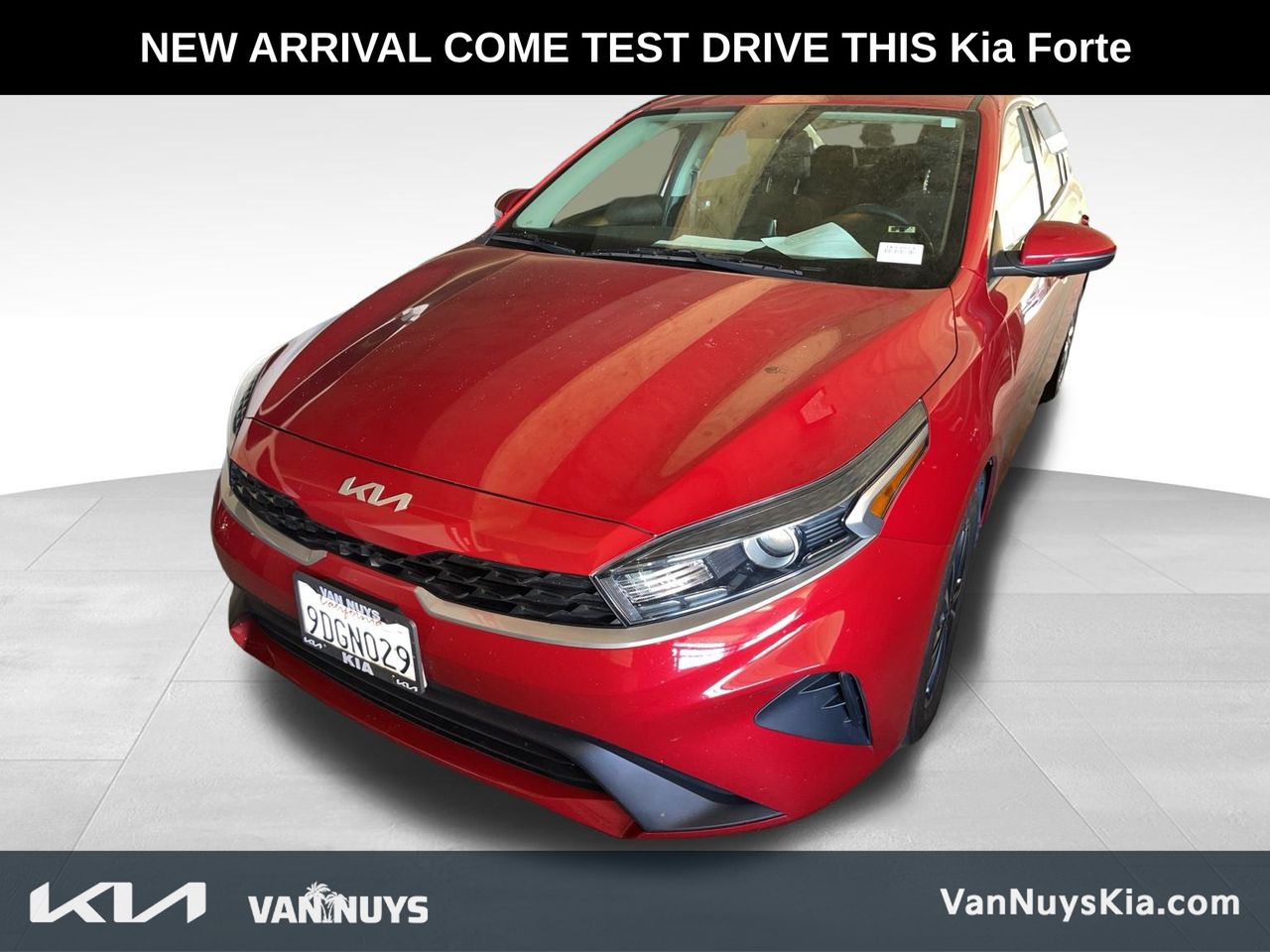 2023 Kia Forte LXS photo 2