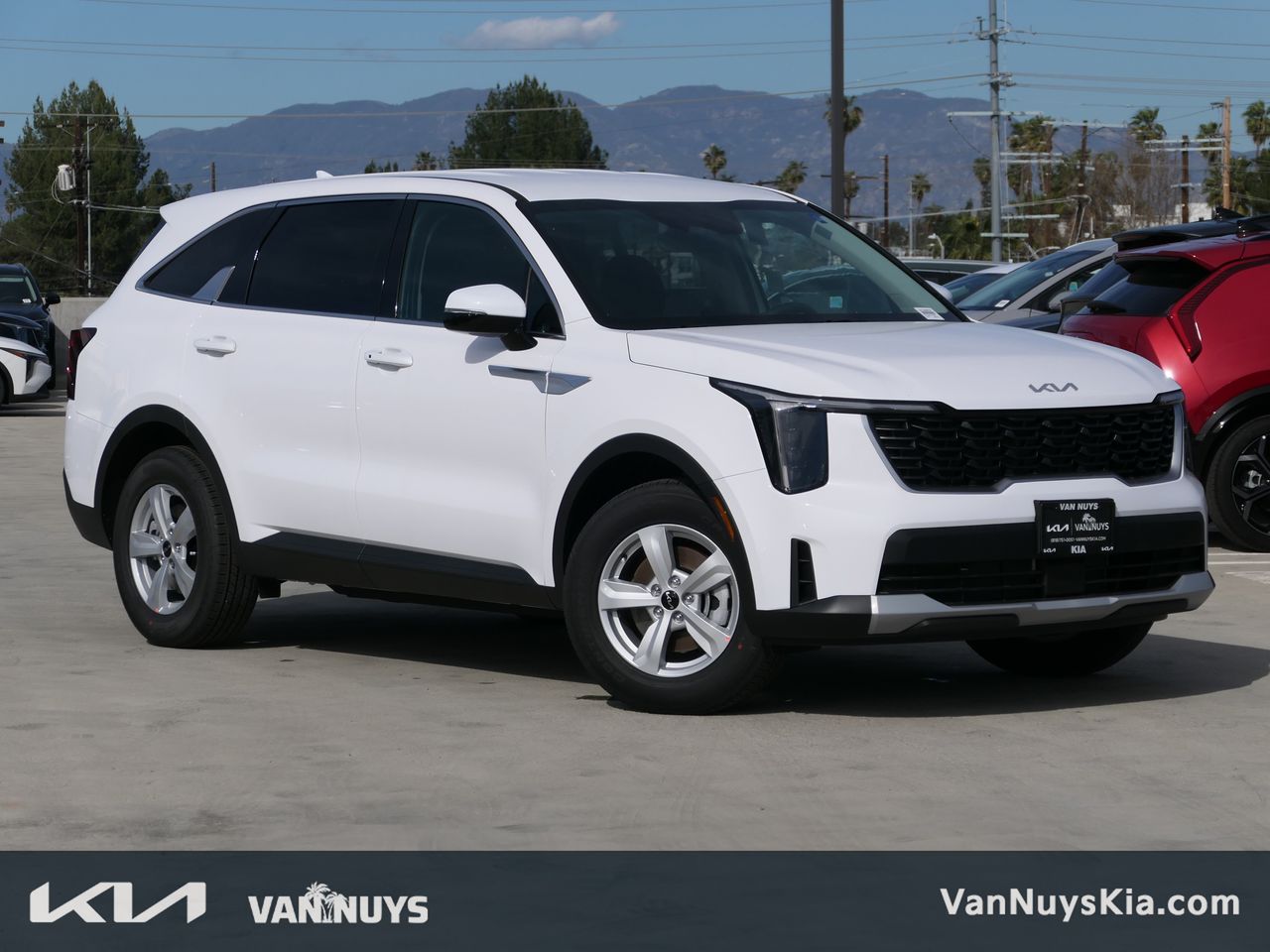 2026 Kia Sorento LX AT's photo