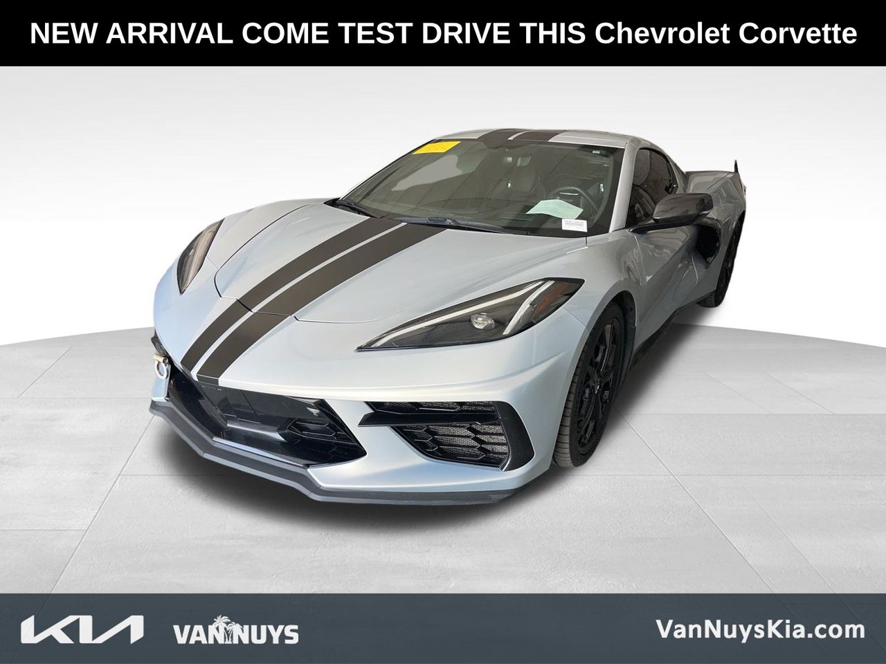 2022 Chevrolet Corvette Stingray Coupe photo 2