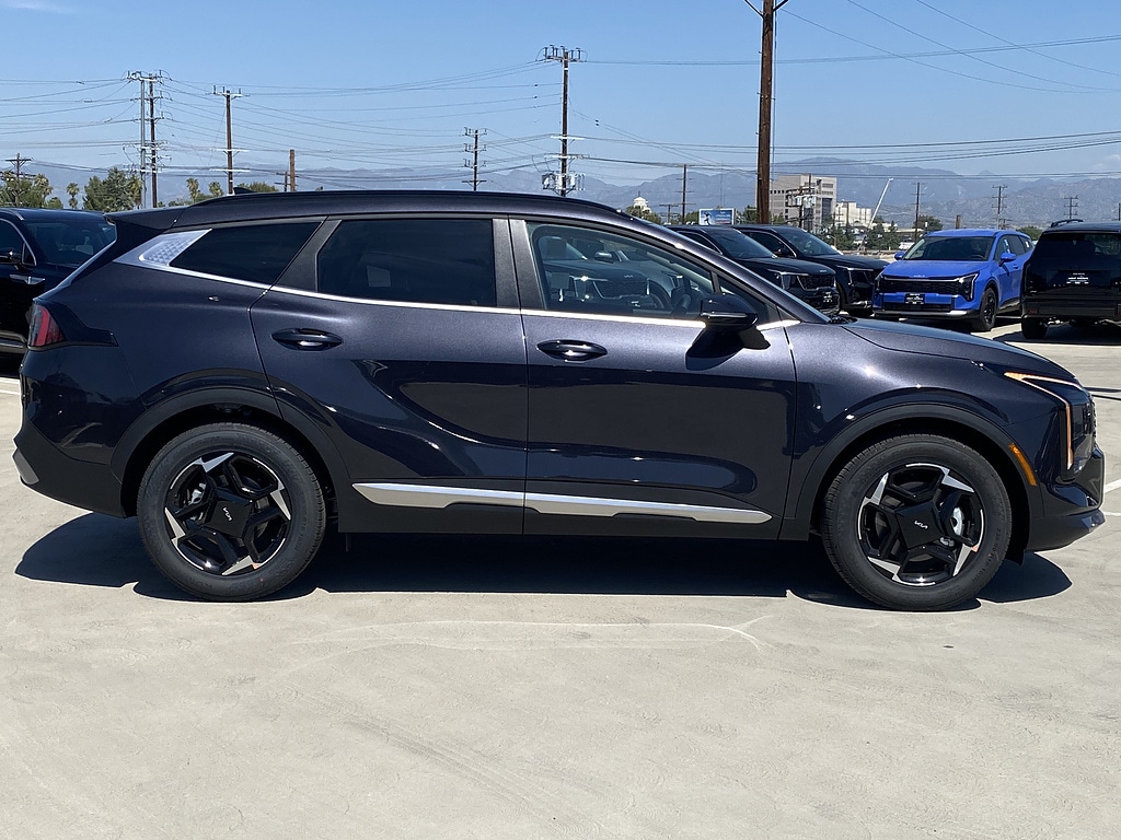 New 2026 Kia Sportage EX