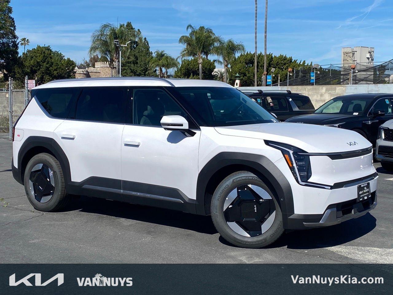 2026 Kia EV9 Wind AWD's photo