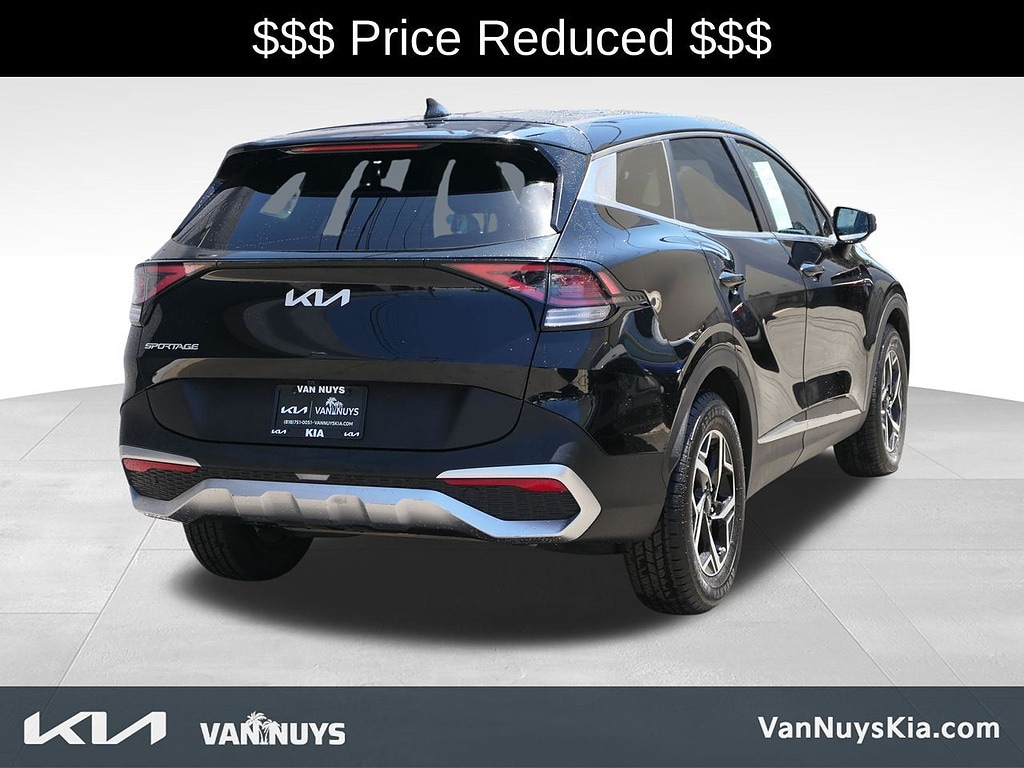 2025 Kia Sportage LX - Photo 30
