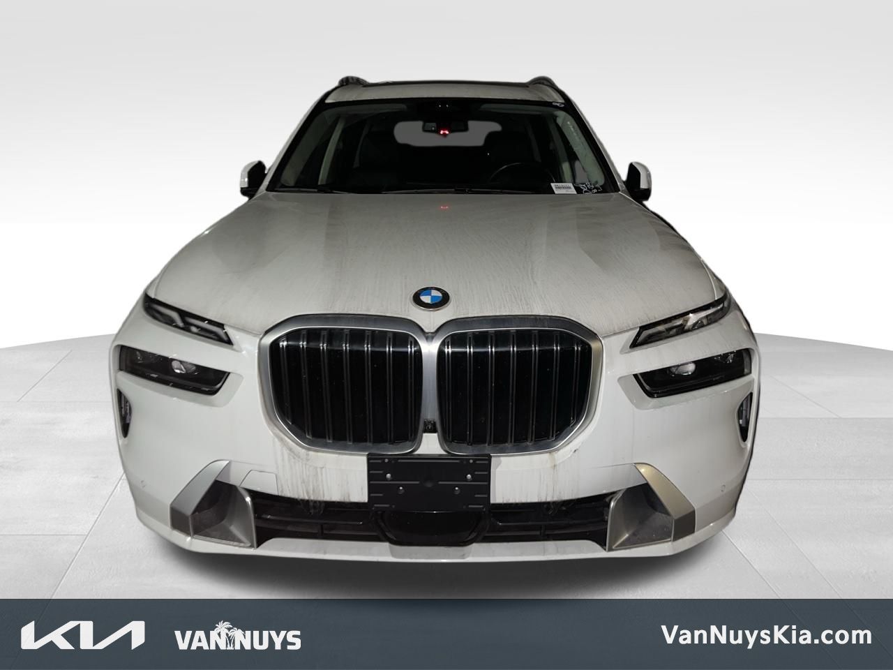 2024 BMW X7 40i's photo