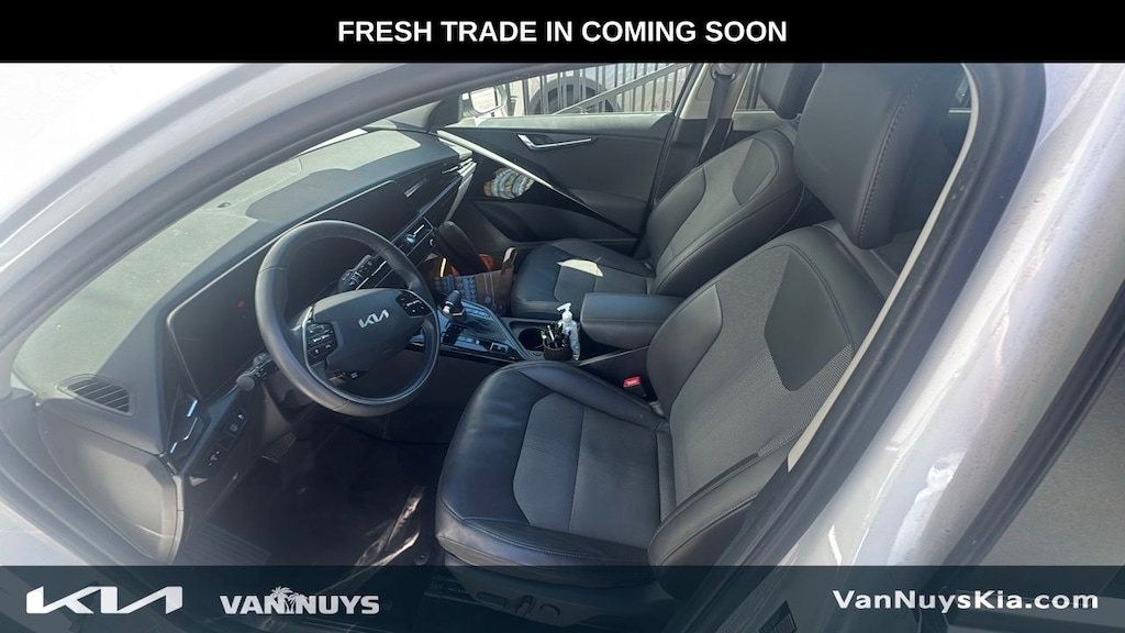 Used 2023 Kia Niro EX SUV