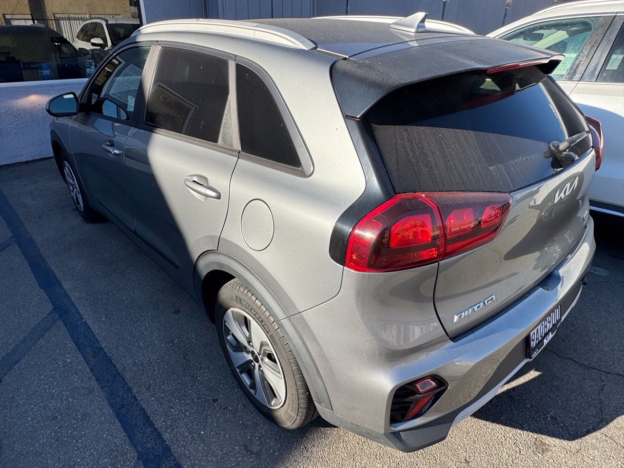 Used 2022 Kia Niro LX SUV