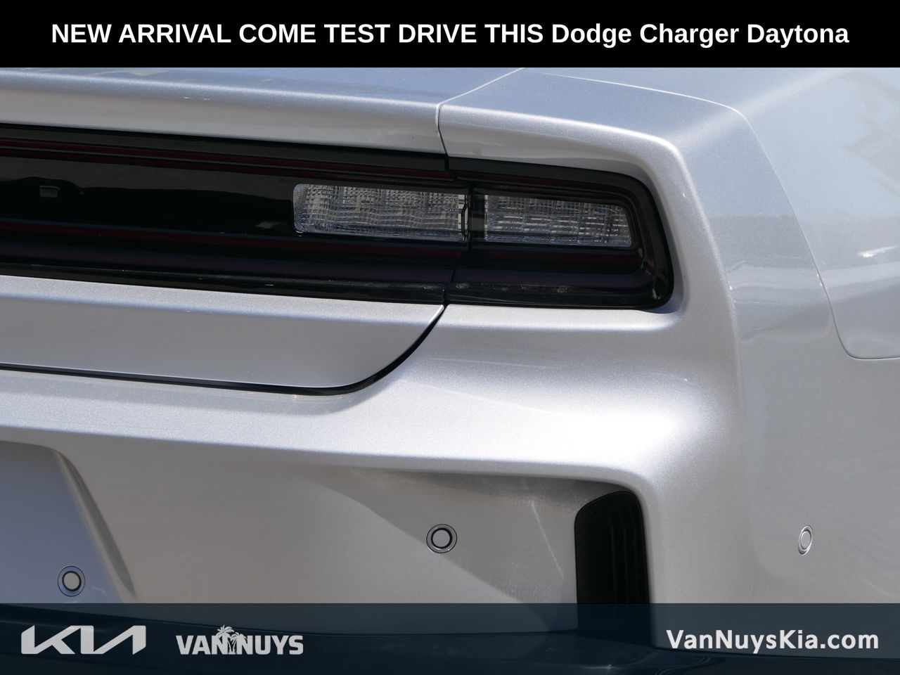 2025 Dodge Charger R/T photo 2