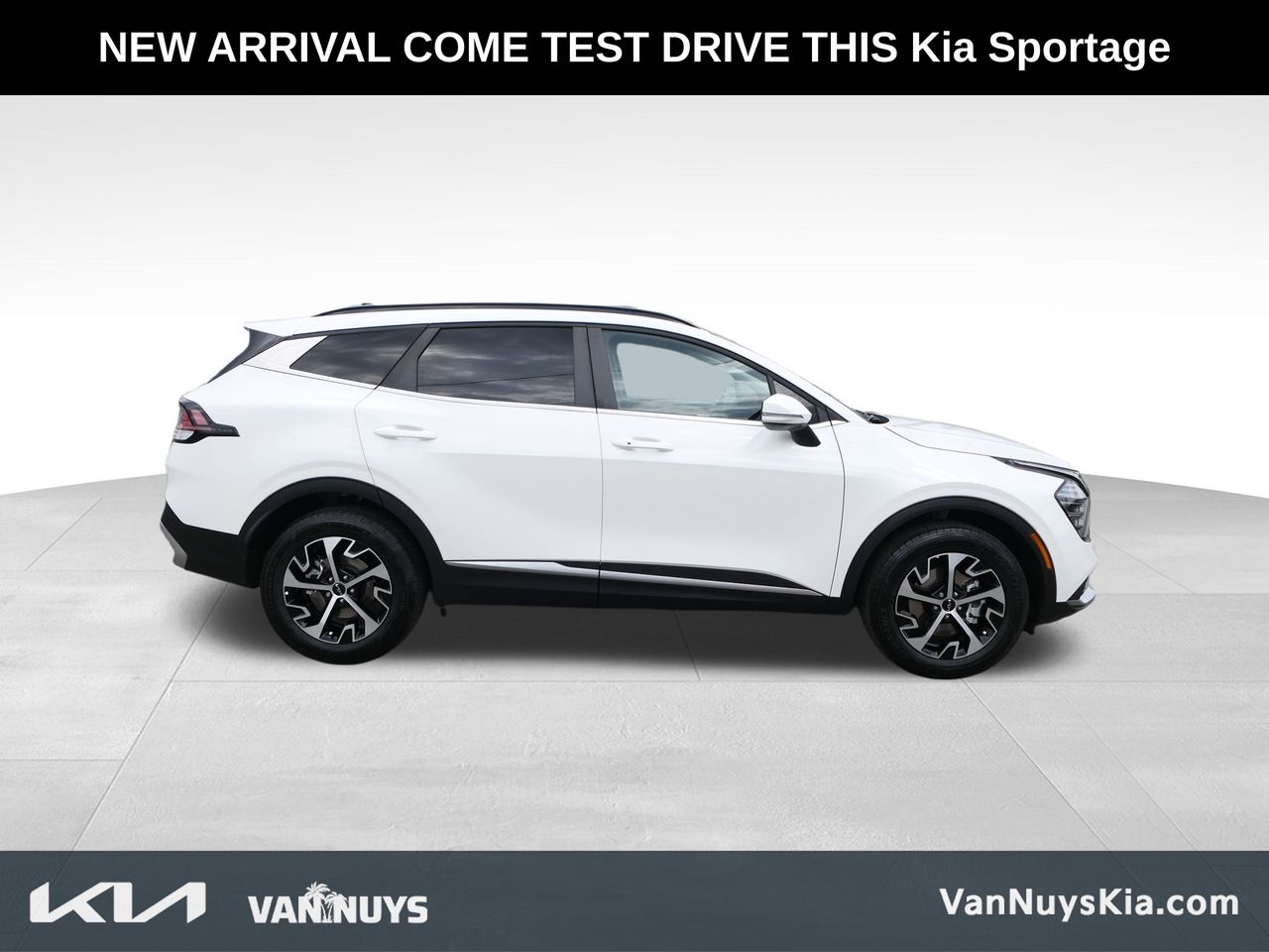 Used 2024 Kia Sportage EX Hybrid with VIN KNDPVCDG0R7166340 for sale in Los Angeles, CA